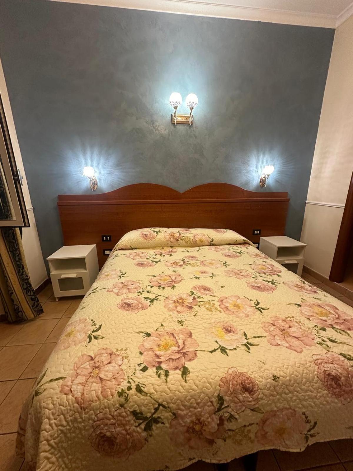 Near Termini Station 3* Rome