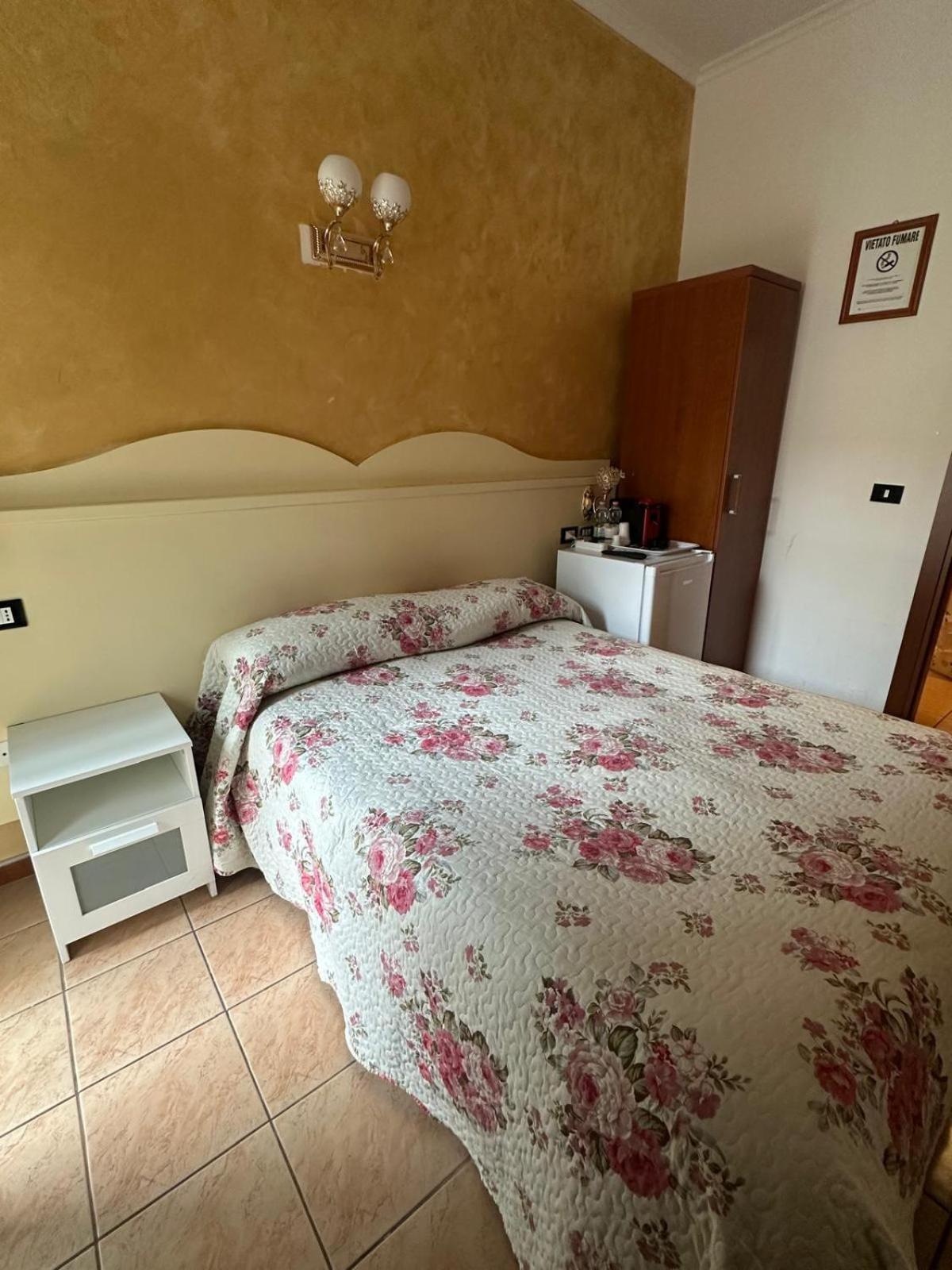 Near Termini Station Guest house
